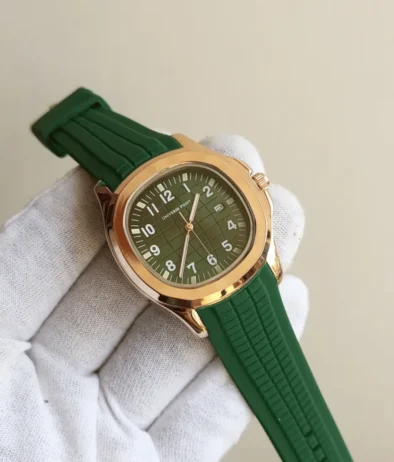 Universe Point Men’s Casual Strap Watch