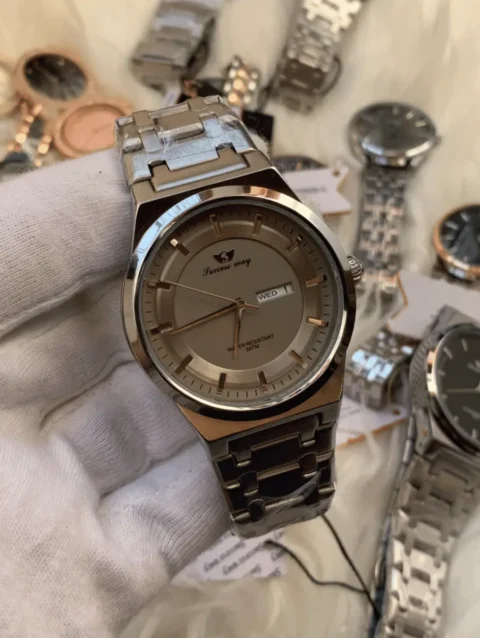 Success Way Men’s Premium Chain Watch-4